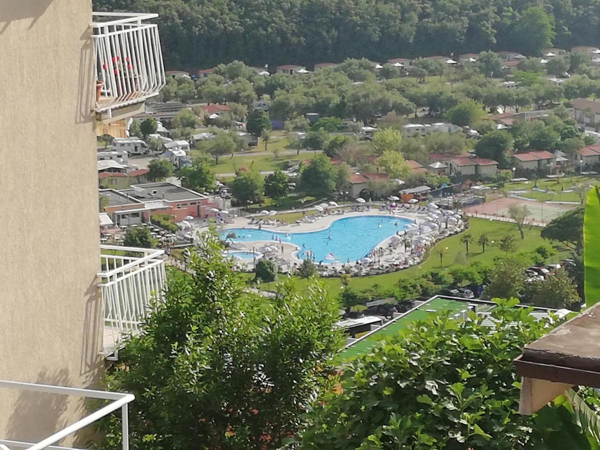 Apartments With A Parking Space Rabac, Labin - 13151 Exteriör bild